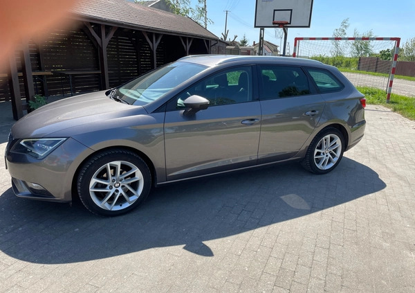 Seat Leon cena 42300 przebieg: 192000, rok produkcji 2015 z Kościan małe 46